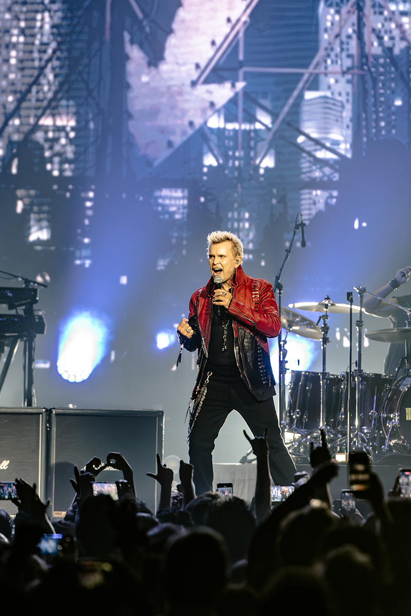Billy Idol - It's a Nice Day to... Tour Again!